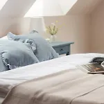 Villa Ostoya Skalanka Kdn *