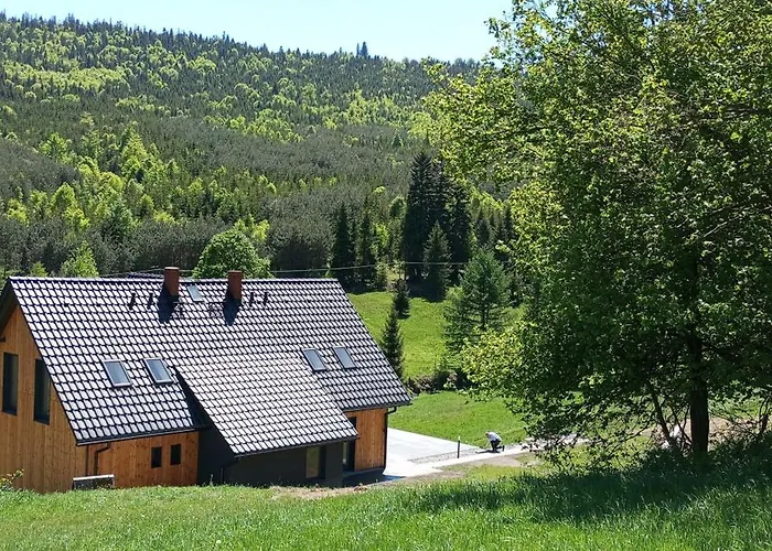 Villa Ostoya Skalanka Kdn *